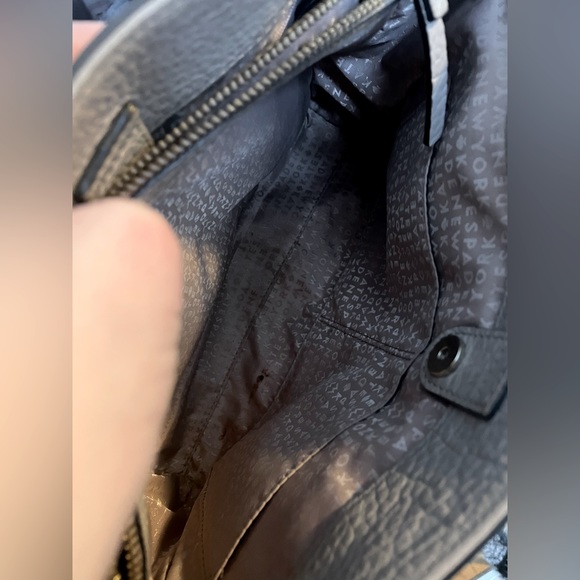 Kate Spade Purse - Picture 4 of 8